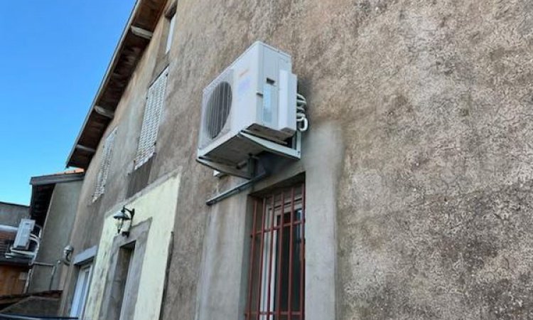 Déplacement groupe extérieur climatisation - CLIMWATT à Dompierre-les-Ormes